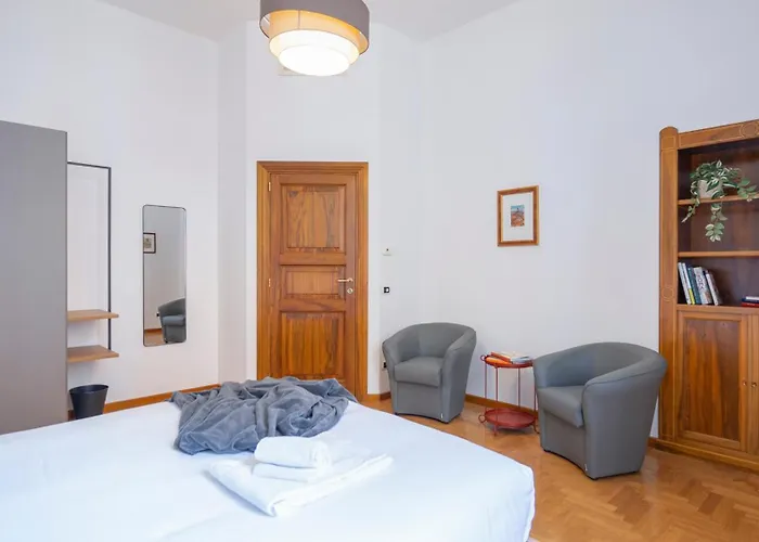 Marble House 7 * Roma